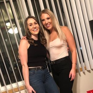 Meet your Posher, Lauren